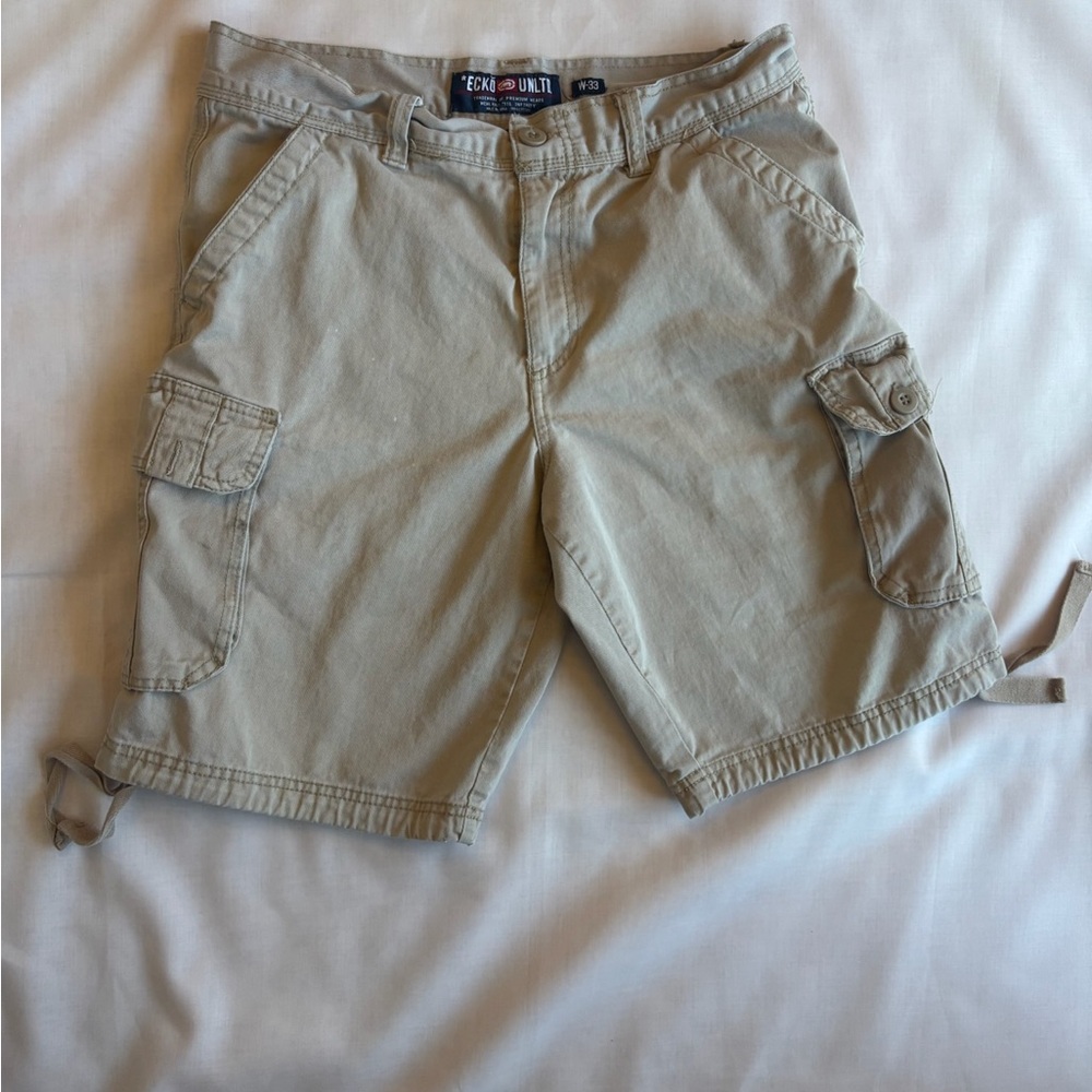 Ecko Unlimited Men's Beige Cargo Shorts